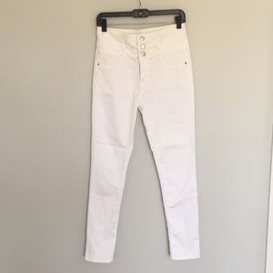 Refuge white skinny jeans